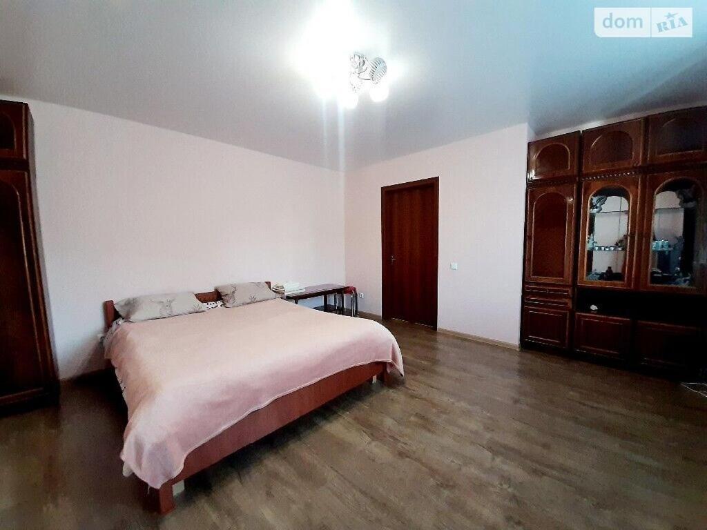 Family And Friends Apartment Ternopil Eksteriør billede
